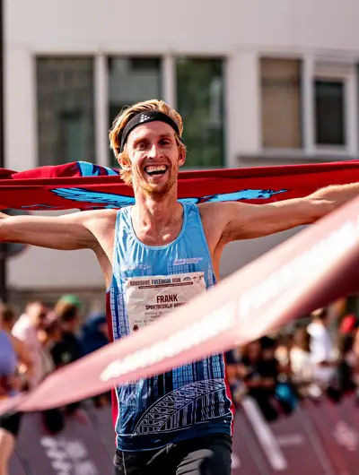 20250914_By Alex Festen - Airborne Freedom Run_0323.jpg